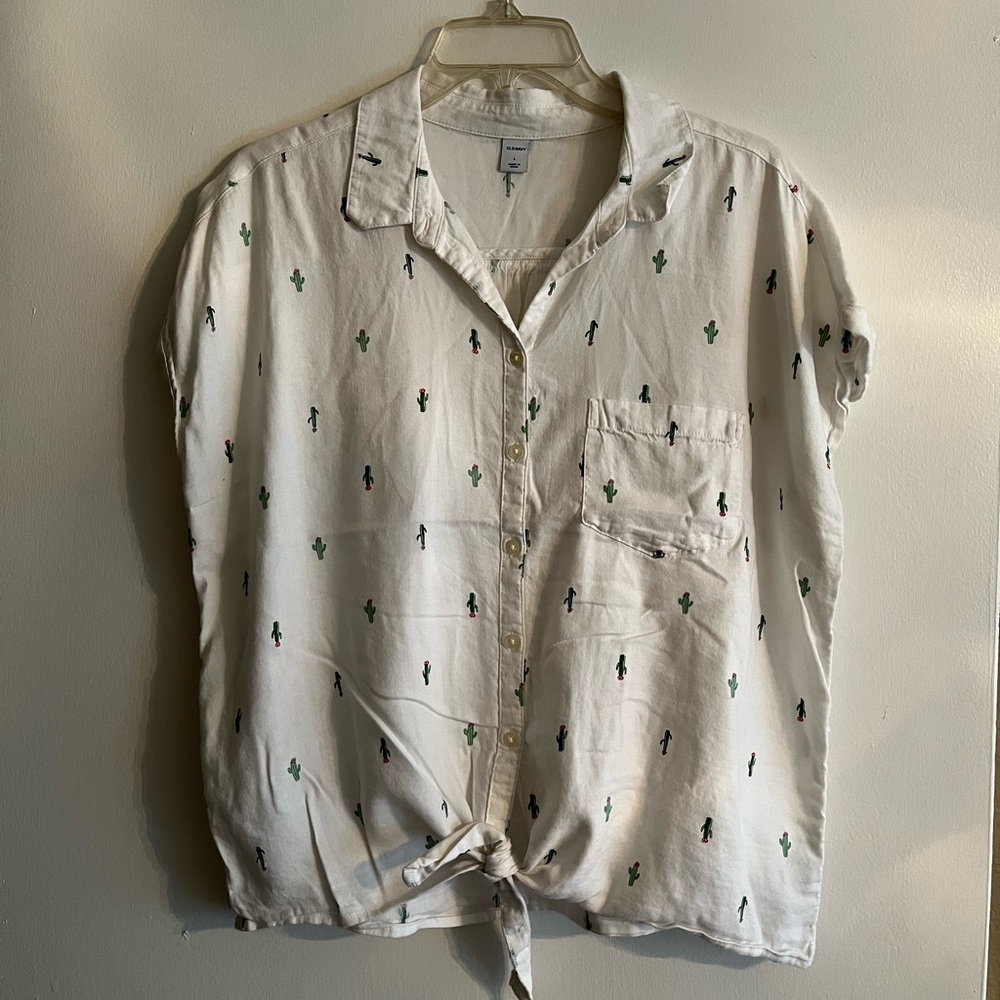 White Cactus Print Tie-Front Shirt